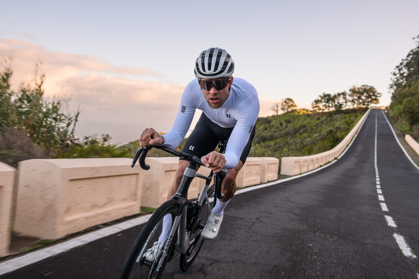 Mens Passion Temps Long Sleeve Jersey | White